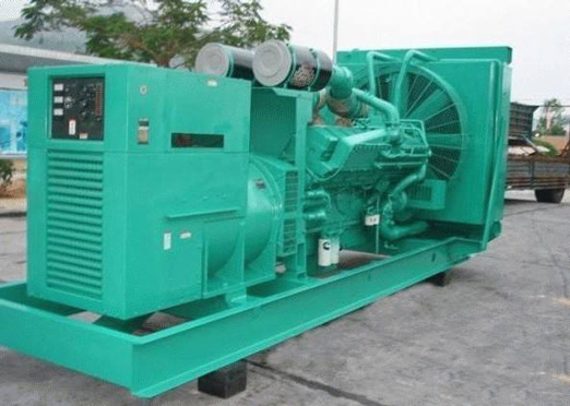 德州75kw康明斯柴油发电车出租_COPY_COPY